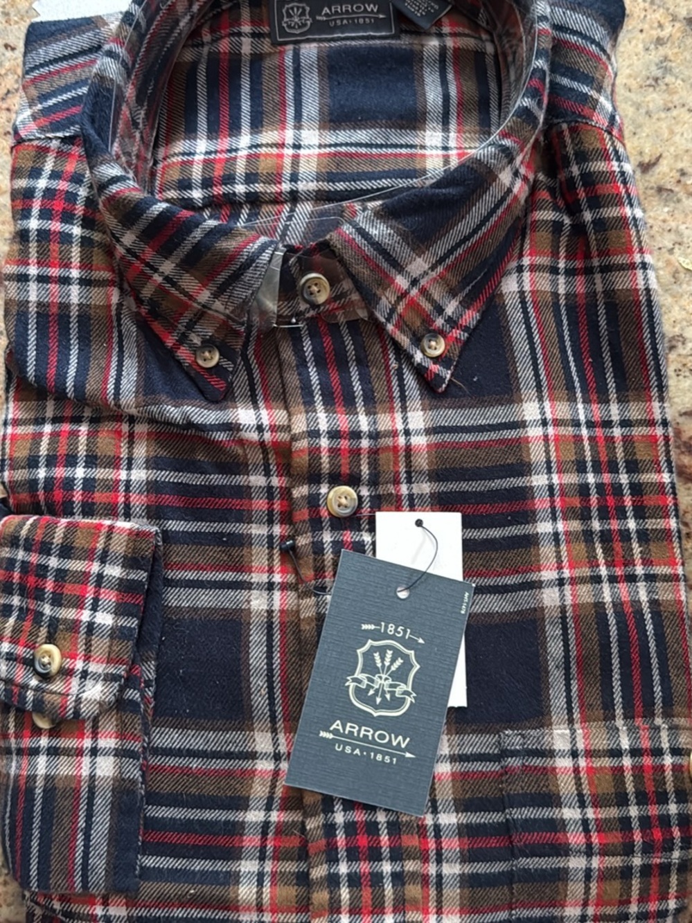 Men’s LS flannel button down shirt XL
